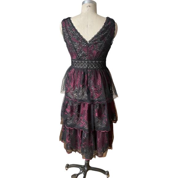 BHLDN Anthropologie Harcourt dress by Taylor in Burgundy & Black Lace Size 8 - Picture 3 of 8